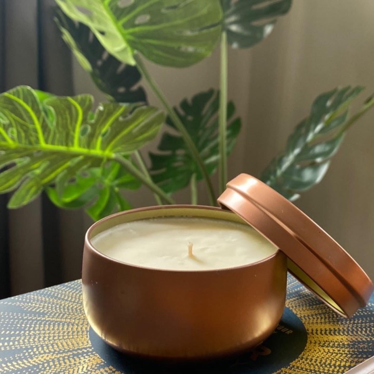 Rose Gold Tin Candle