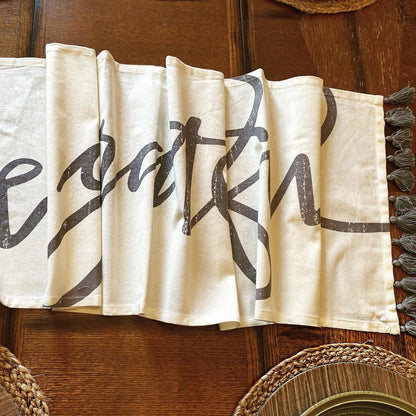"Be Grateful" Table Runner